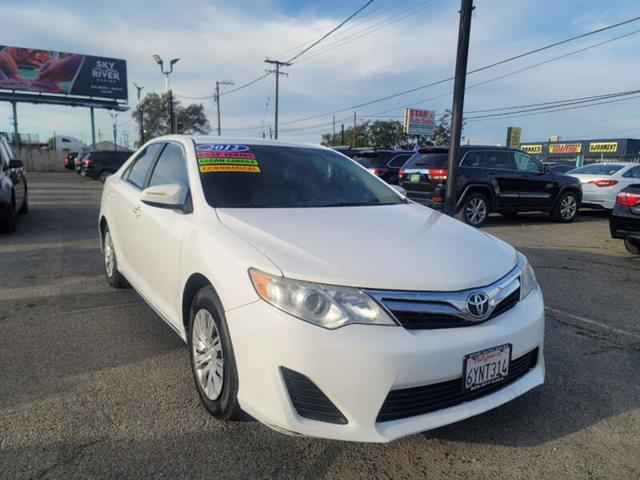 $9999 : 2012 Camry LE image 2