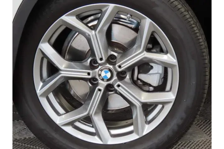 $35083 : BMW X3 2024 sDrive30i 4dr Sp image 8