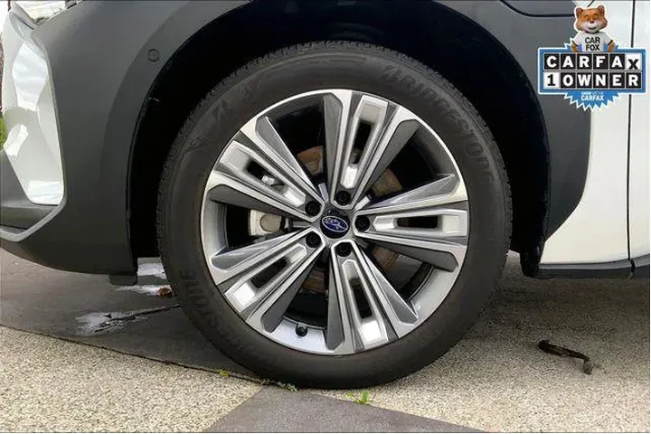 $29995 : Subaru Solterra 2024 AWD Tou image 9