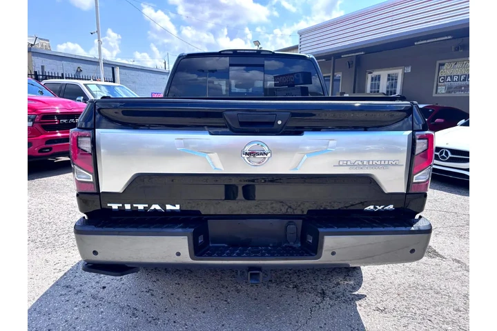 2021 Titan Platinum Reserve C image 4