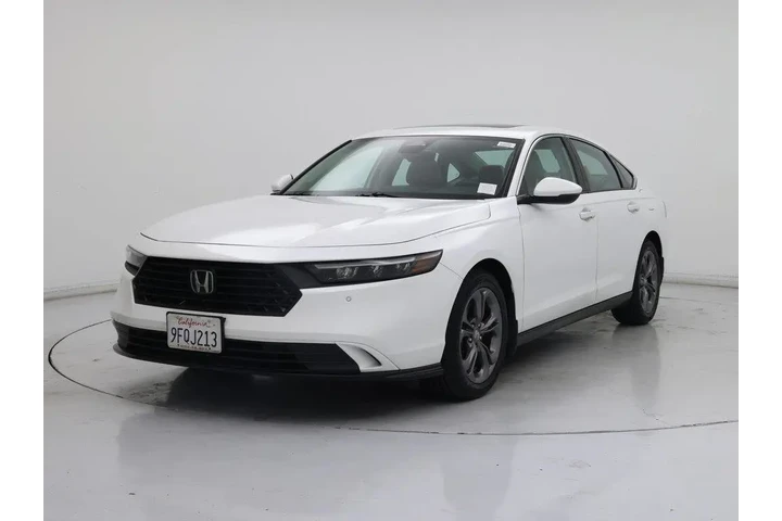 $27998 : Honda Accord Hybrid 2023 EX- image 4