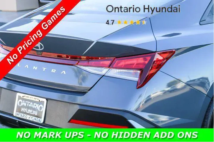 $21048 : Hyundai ELANTRA 2024 SEL 4dr image 9