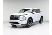 $26998 : Mitsubishi Outlander 2024 SE thumbnail