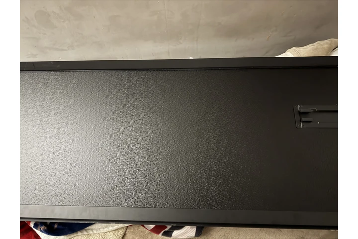 $400 : Honda Ridge line 2025 Bed Cove image 4