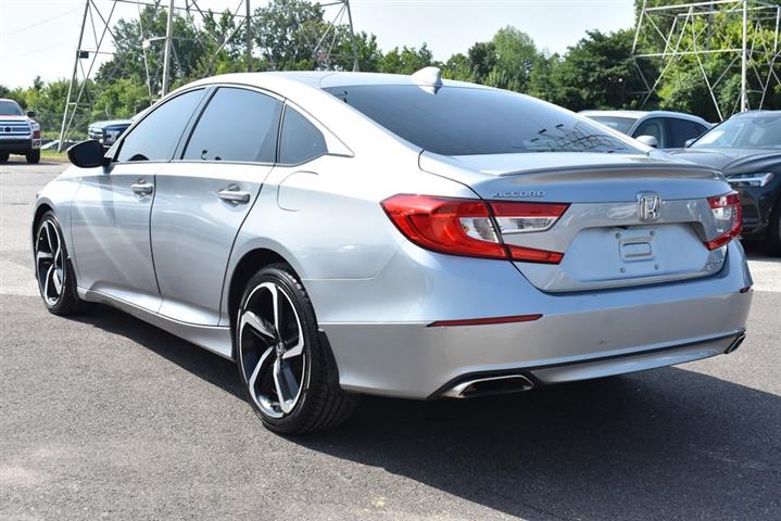 2019 Accord Sport image 10