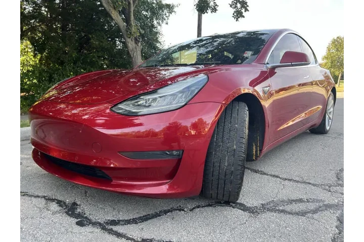 $15991 : 2018 Model 3 Long Range image 5