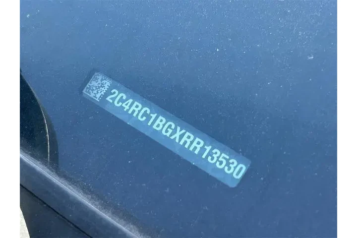 $25277 : Chrysler Pacifica 2024 Touri image 10