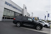 $30990 : Ford Explorer 2022 AWD XLT 4 thumbnail