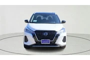 $16611 : Nissan Kicks 2024 SV 4dr Cro thumbnail