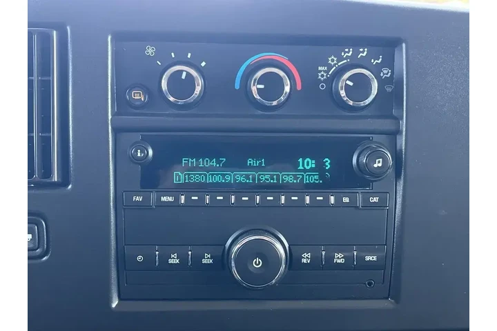 $38399 : Chevrolet Express 2023 LS 35 image 7