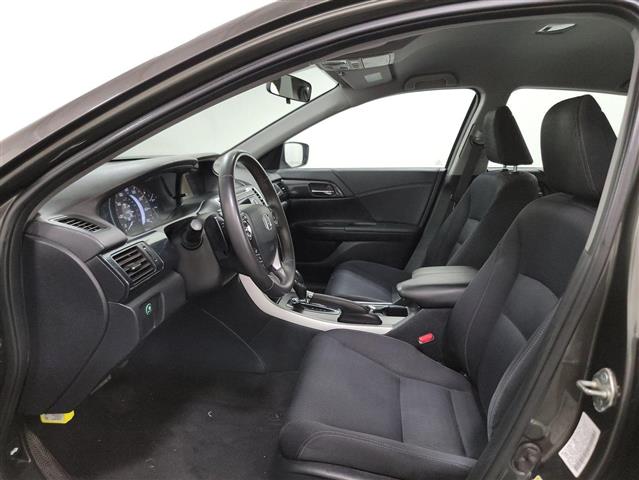 $15000 : 2014 HONDA ACCORD image 1