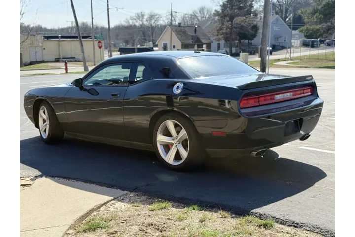 $19999 : 2010 Challenger SRT8 image 7