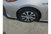 $23500 : Toyota Prius Prime 2021 Limi thumbnail