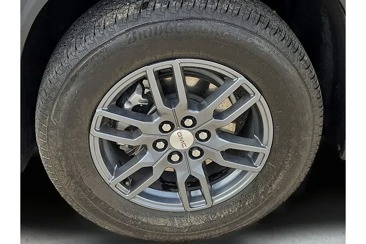 $38995 : GMC Acadia 2025 Elevation 4d image 8