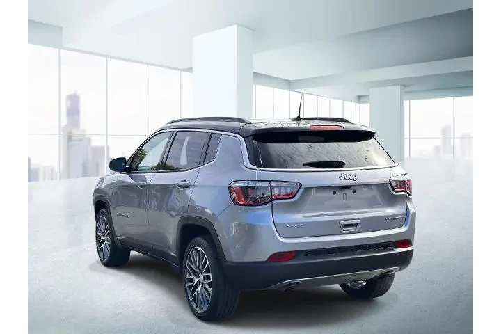 $25999 : Jeep Compass 2023 4x4 Limite image 3
