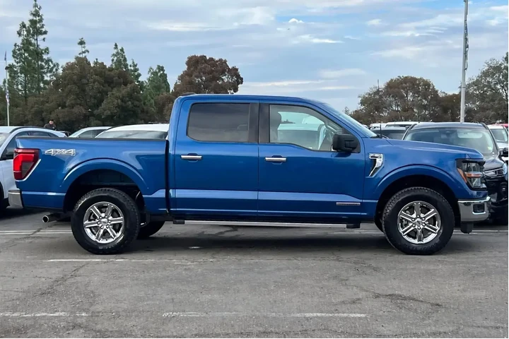 $39000 : Ford F-150 2024 4x4 XLT 4dr image 3