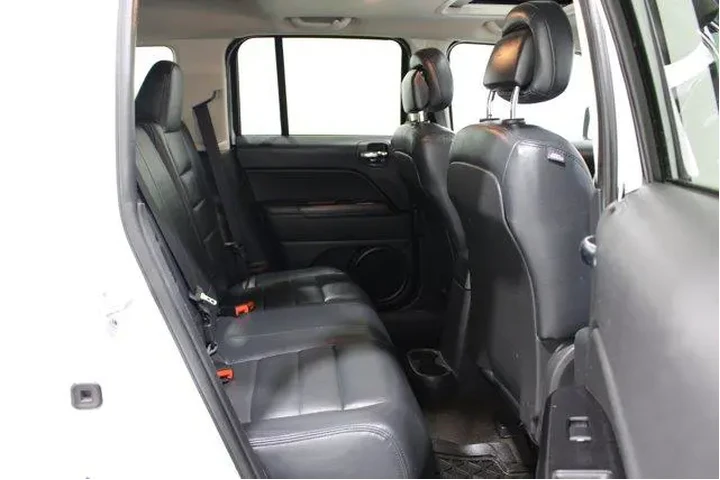 $10982 : Jeep Patriot 2014 Latitude 4 image 7