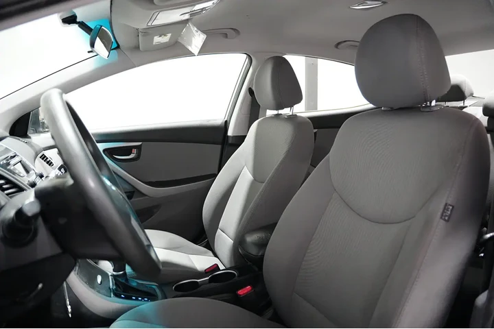 $10299 : 2016 Elantra SE image 10