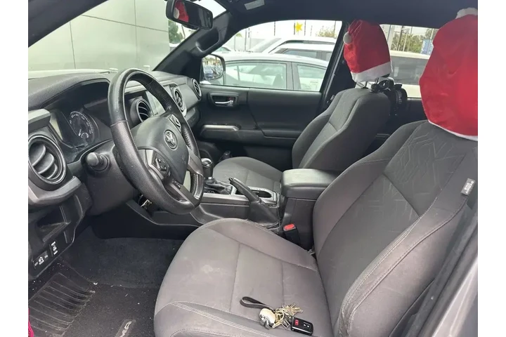 $27229 : Toyota Tacoma 2016 4x2 SR5 V image 3