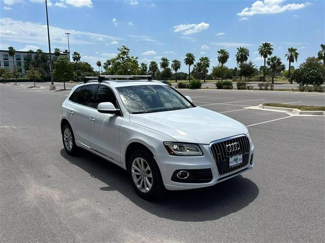 $15000 : 2015 AUDI Q52015 AUDI Q5 image 4