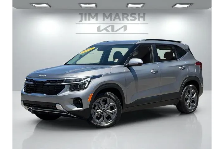 $22780 : Kia Seltos 2024 S 4dr SUV image 2