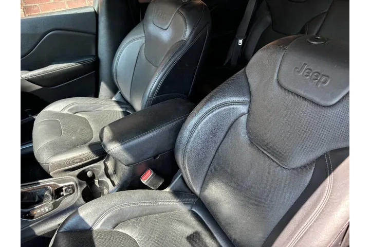 $19500 : 2020 Cherokee Limited image 7