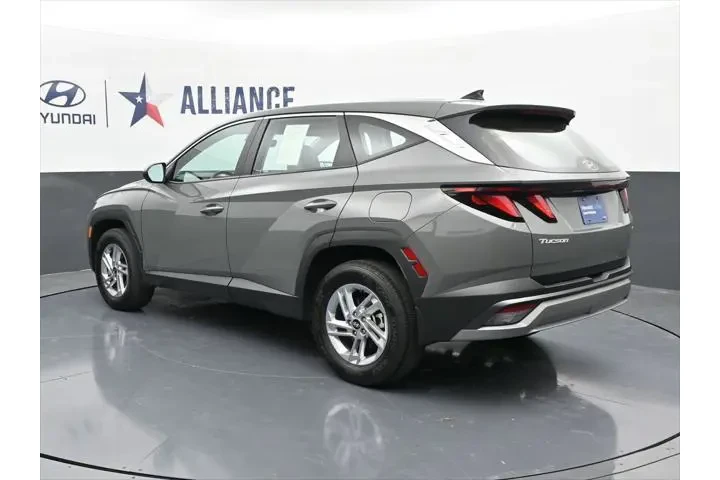 $24967 : Hyundai TUCSON 2025 AWD SE 4 image 4