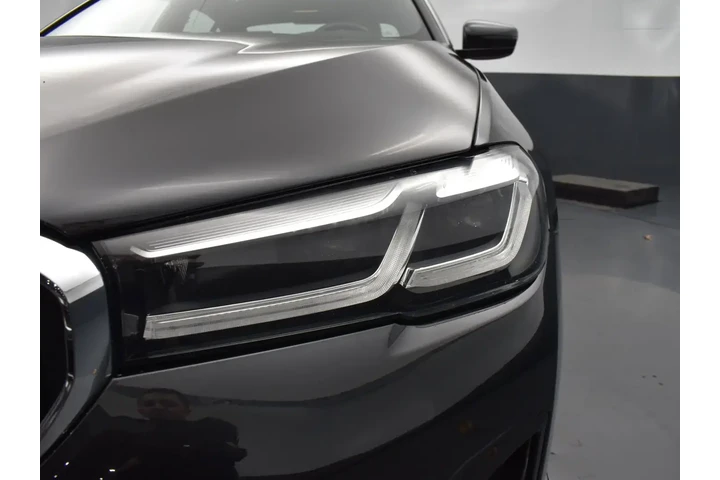 $28295 : BMW 5 Series 2022 AWD 530i x image 5