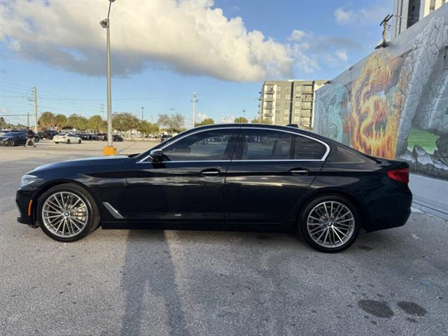 $13995 : 2017 BMW 5 Series 530i image 10