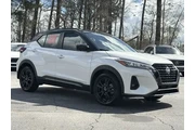 $20448 : Nissan Kicks 2024 SR 4dr Cro thumbnail