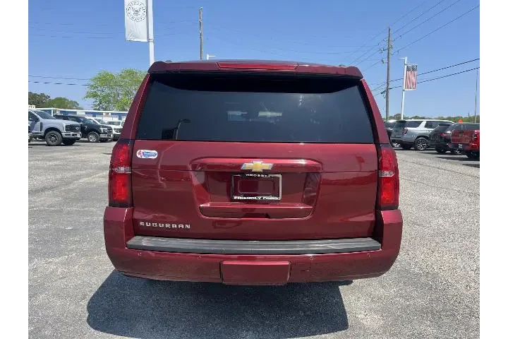 $15981 : Chevrolet Suburban 2017 4x2 image 3