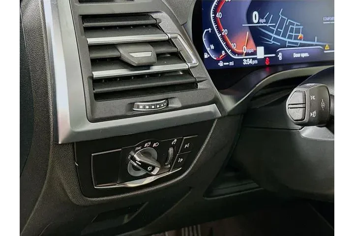 $33000 : BMW X3 2023 AWD xDrive30i 4d image 10