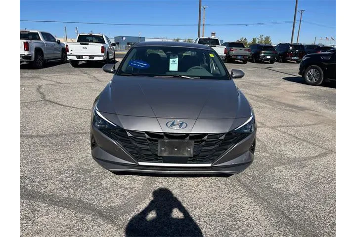 $19333 : Hyundai ELANTRA 2023 SEL 4dr image 2