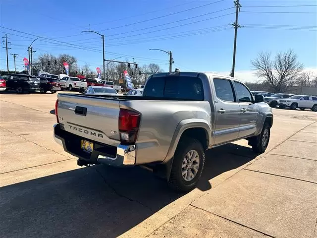 $26995 : 2018 Tacoma image 6