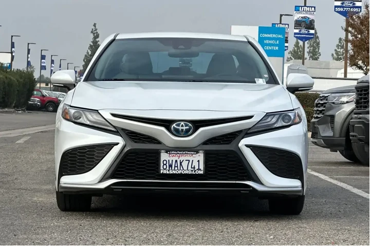 $25497 : Toyota Camry Hybrid 2021 XSE image 10