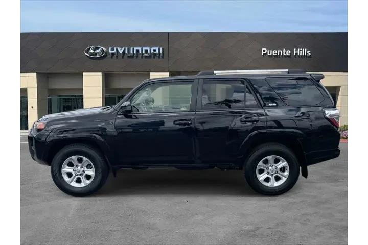 $32984 : Toyota 4Runner 2022 4x2 SR5 image 5