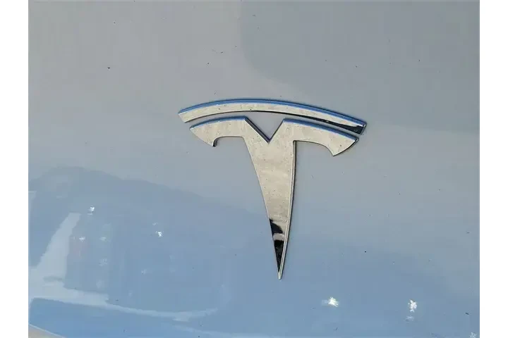 $22991 : Tesla Model Y 2020 AWD Long image 5