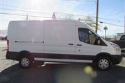 $20900 : 2015 Transit 250 thumbnail