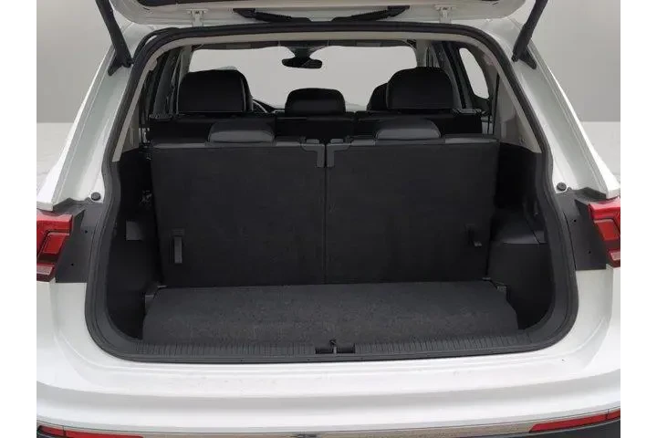 $26791 : Volkswagen Tiguan 2024 SE 4d image 10