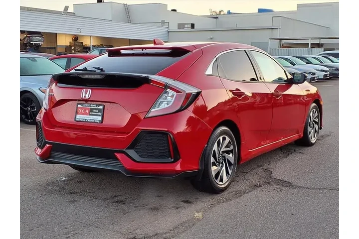 $17969 : Honda Civic 2017 LX 4dr Hatc image 5