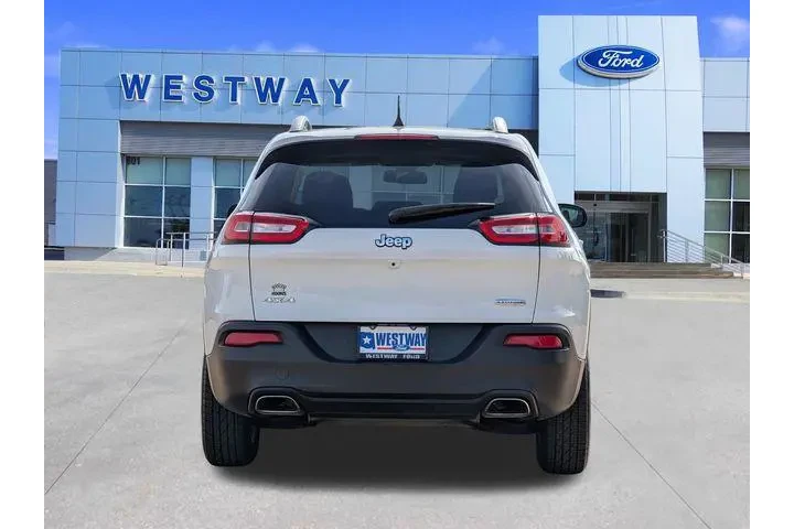 $16995 : Jeep Cherokee 2017 4x4 Latit image 4
