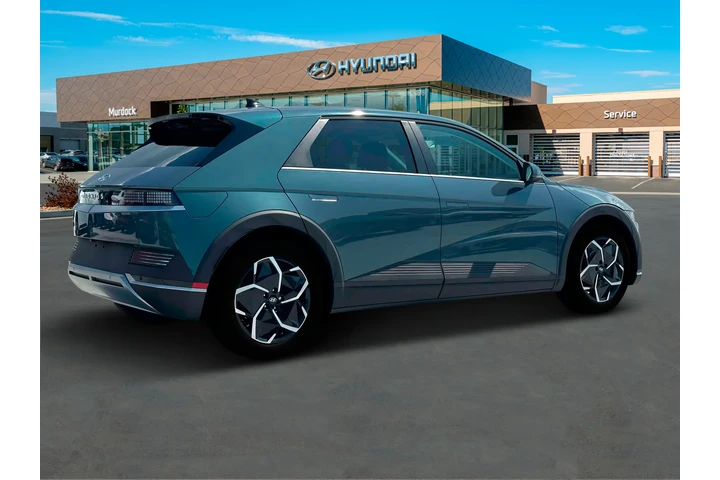 $24628 : Hyundai IONIQ 5 2024 SE 4dr image 8