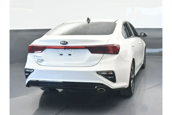 $11622 : Kia Forte 2019 LXS 4dr Sedan image 5