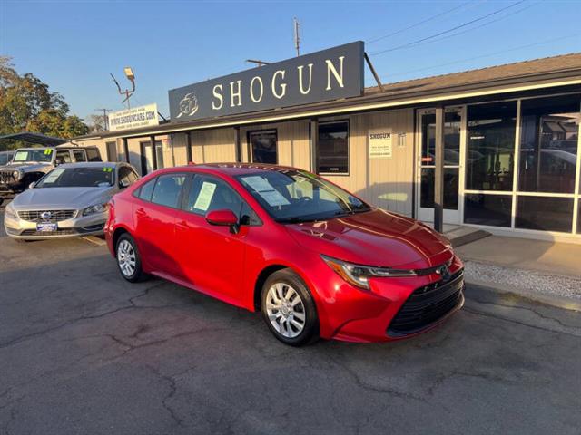 $20995 : 2021 Corolla LE image 2