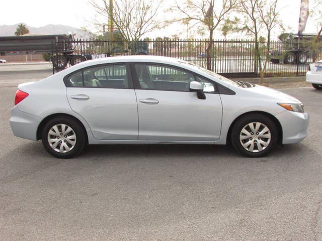 $8995 : 2012 Civic LX image 3