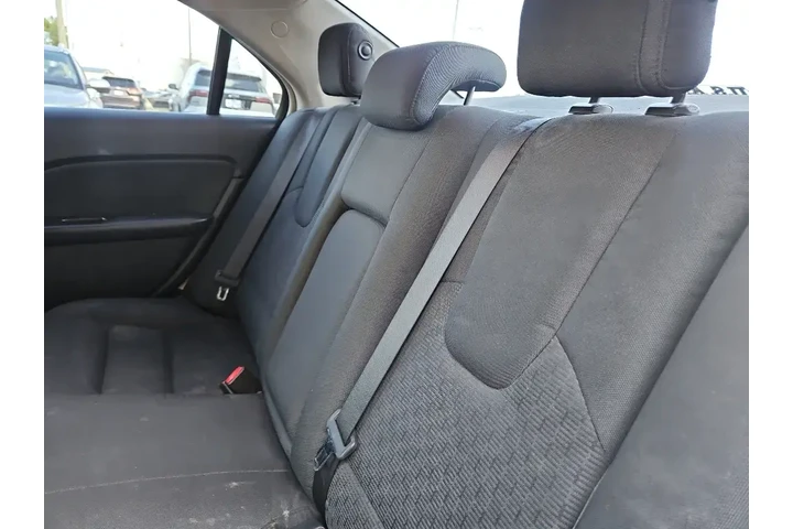 $5555 : Ford Fusion 2012 SE 4dr Seda image 10