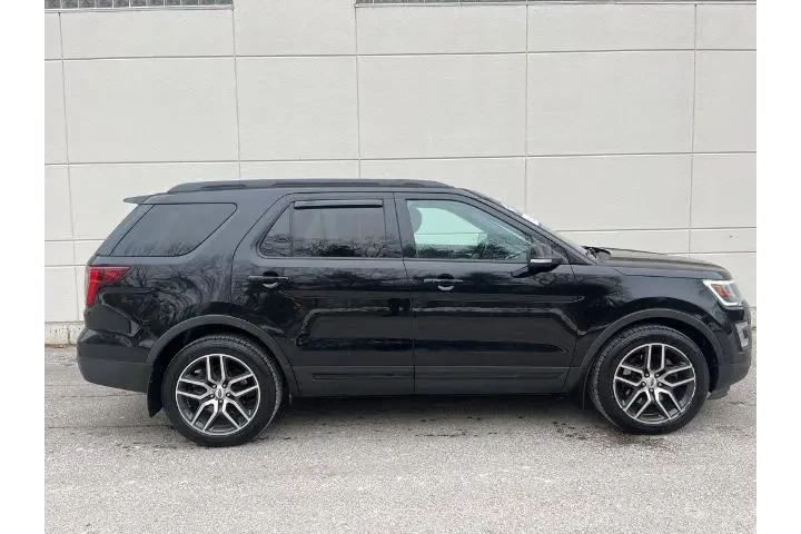 $16000 : Ford Explorer 2017 AWD Sport image 5