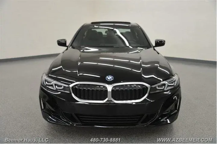 $29998 : BMW 3 Series 2023 330e 4dr S image 5