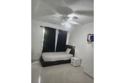 RENTO HABITACION en Miami