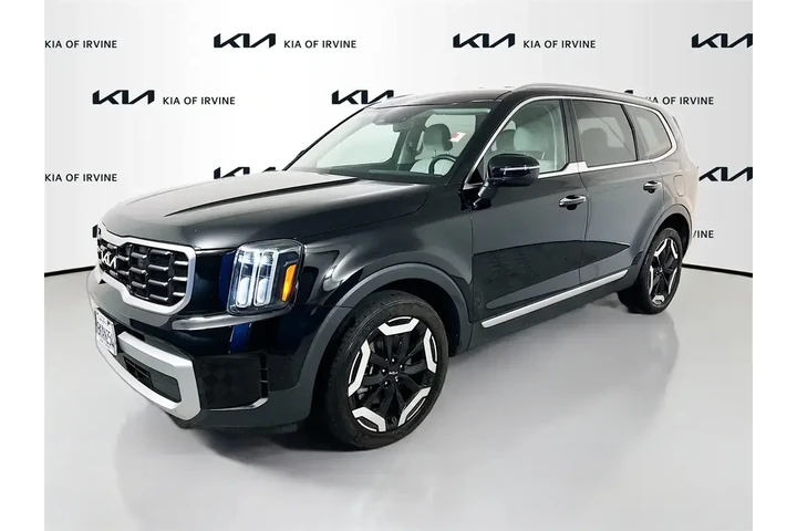 $30998 : Kia Telluride 2023 S 4dr SUV image 3